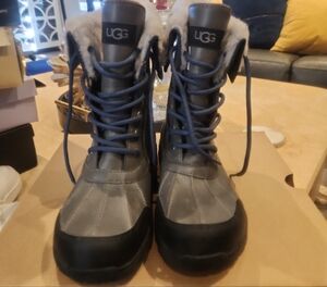 UGG Gray and Blue Winter Boots